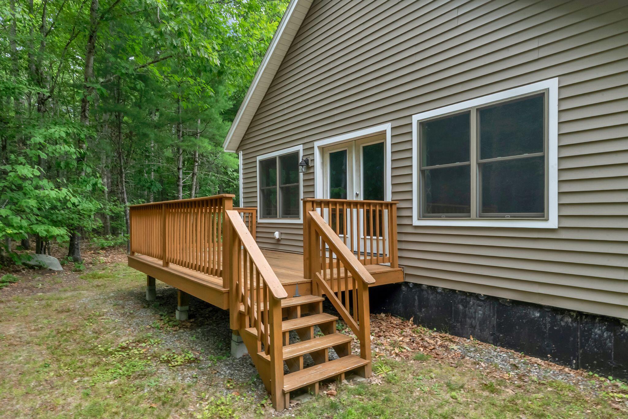 67 E West Lane