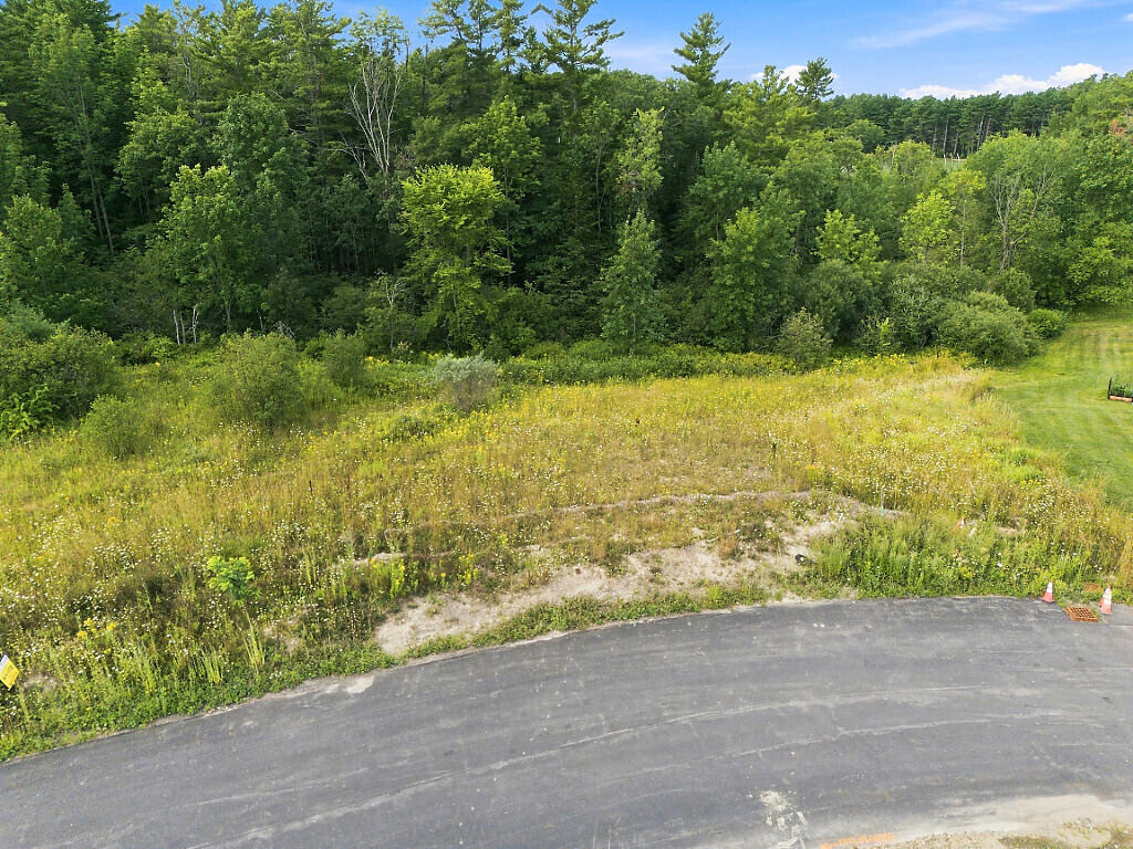 98 Fieldstone Drive