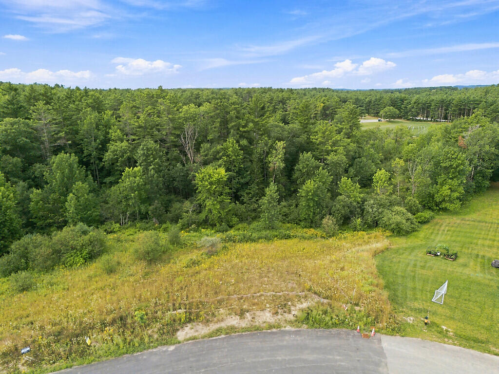 98 Fieldstone Drive