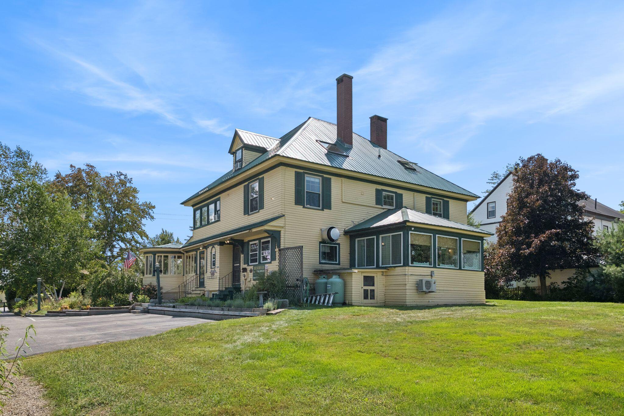548 Main Street