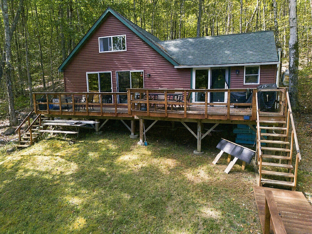 256 W Shore Road