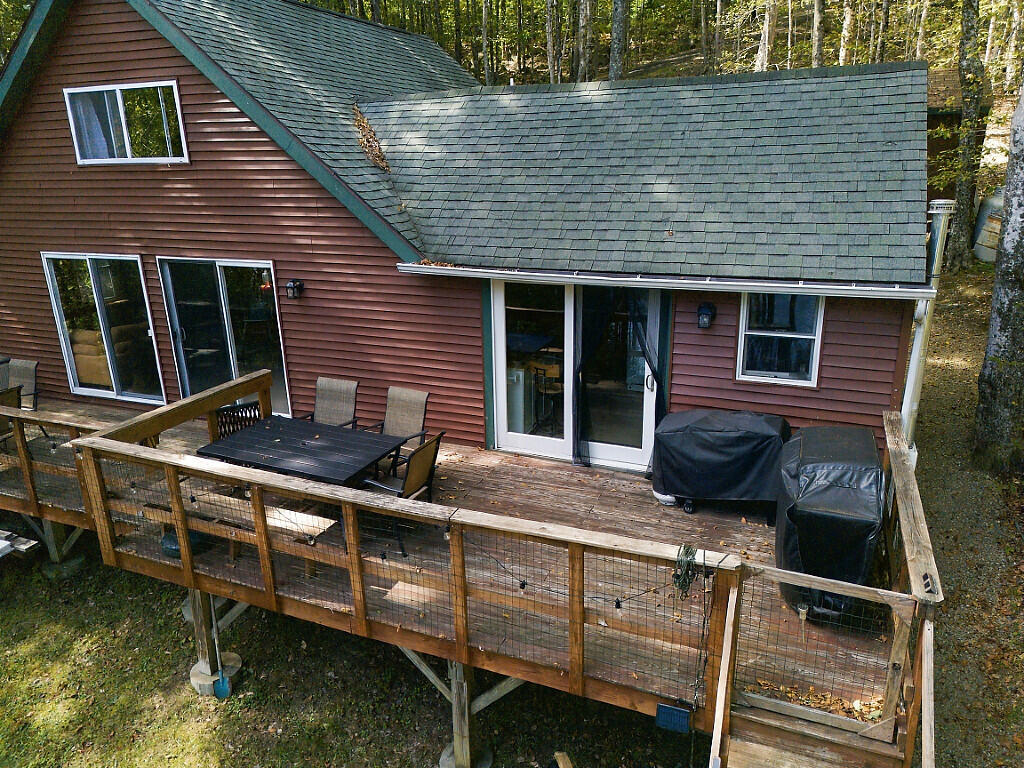 256 W Shore Road