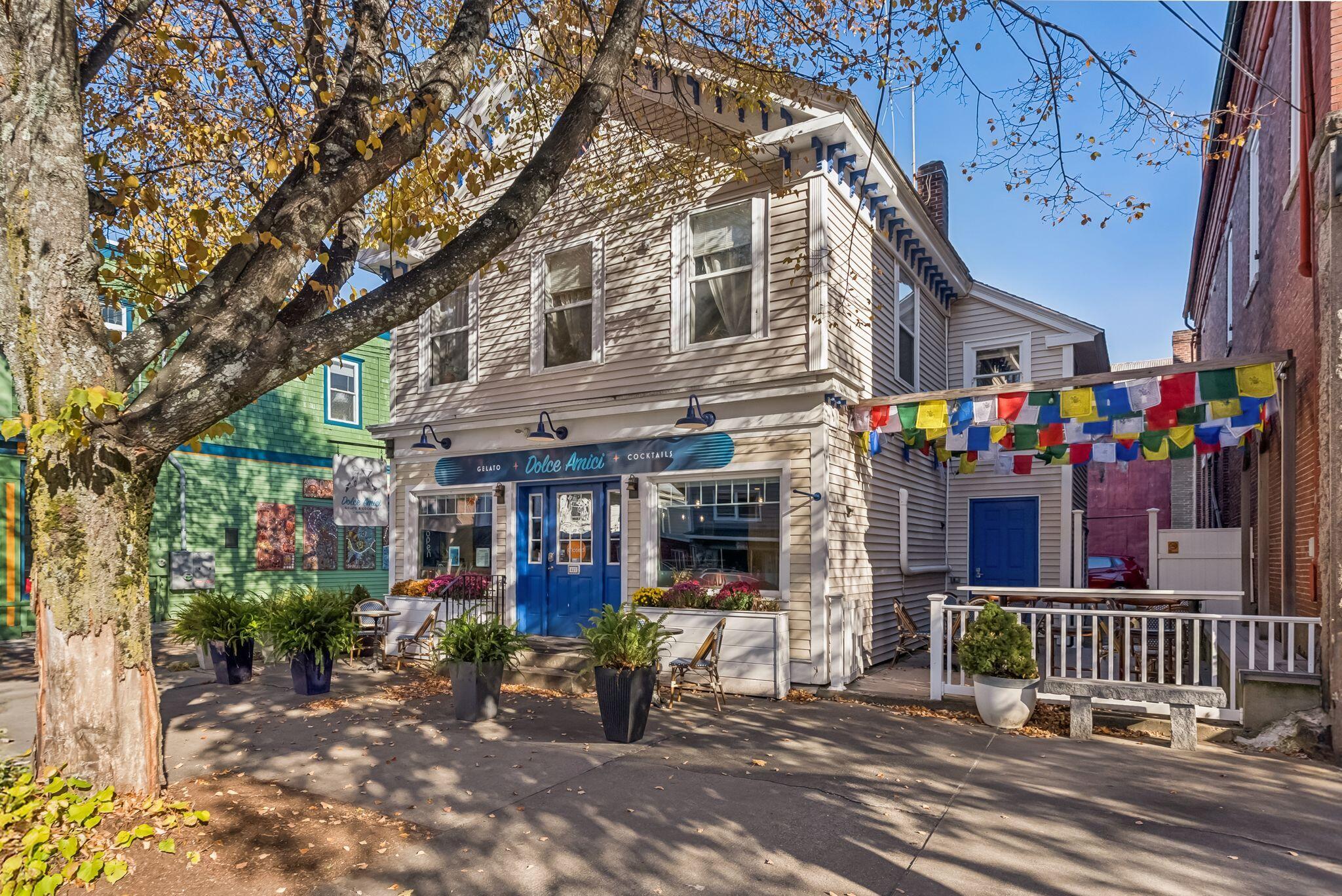427 Main Street
