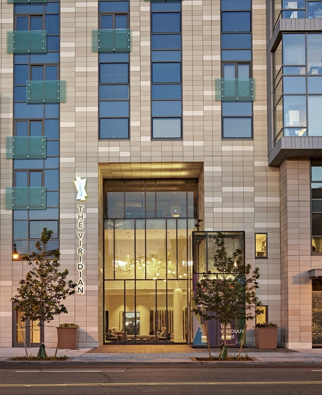 1282 Boylston St # 916