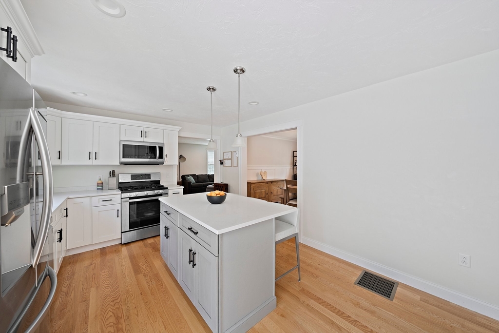 31 Peach St