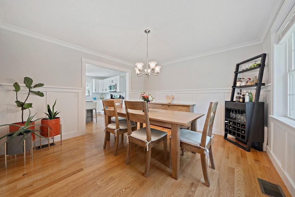 31 Peach St