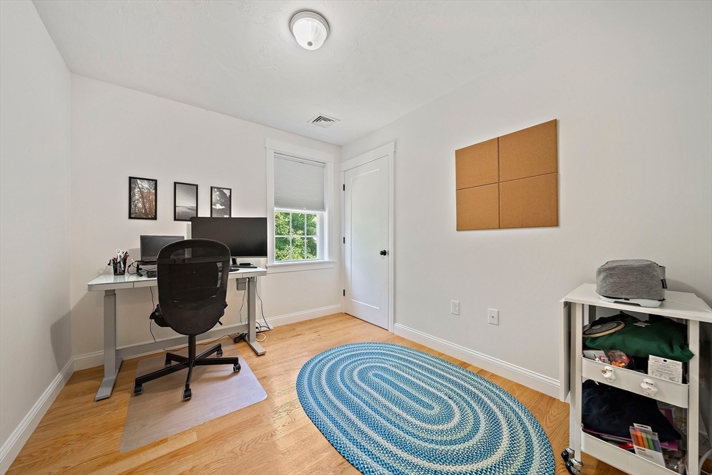 31 Peach St