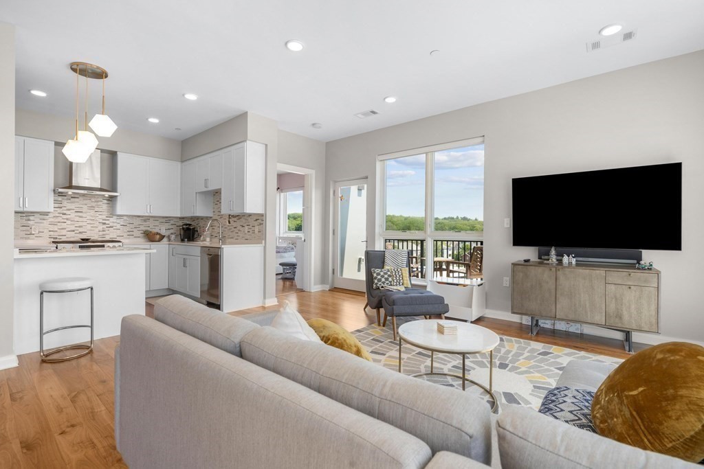 3531 Washington Street # 519