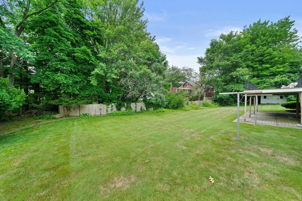 7 Mill River Drive
