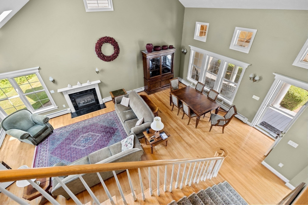 17 Winterberry Ln # 17