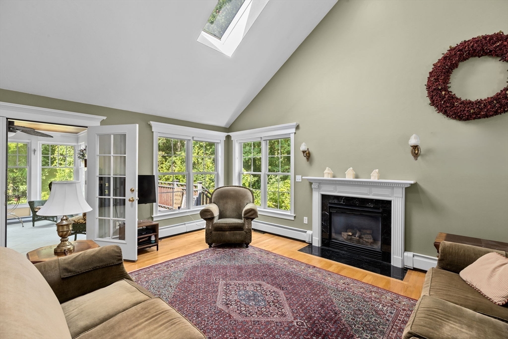 17 Winterberry Ln # 17