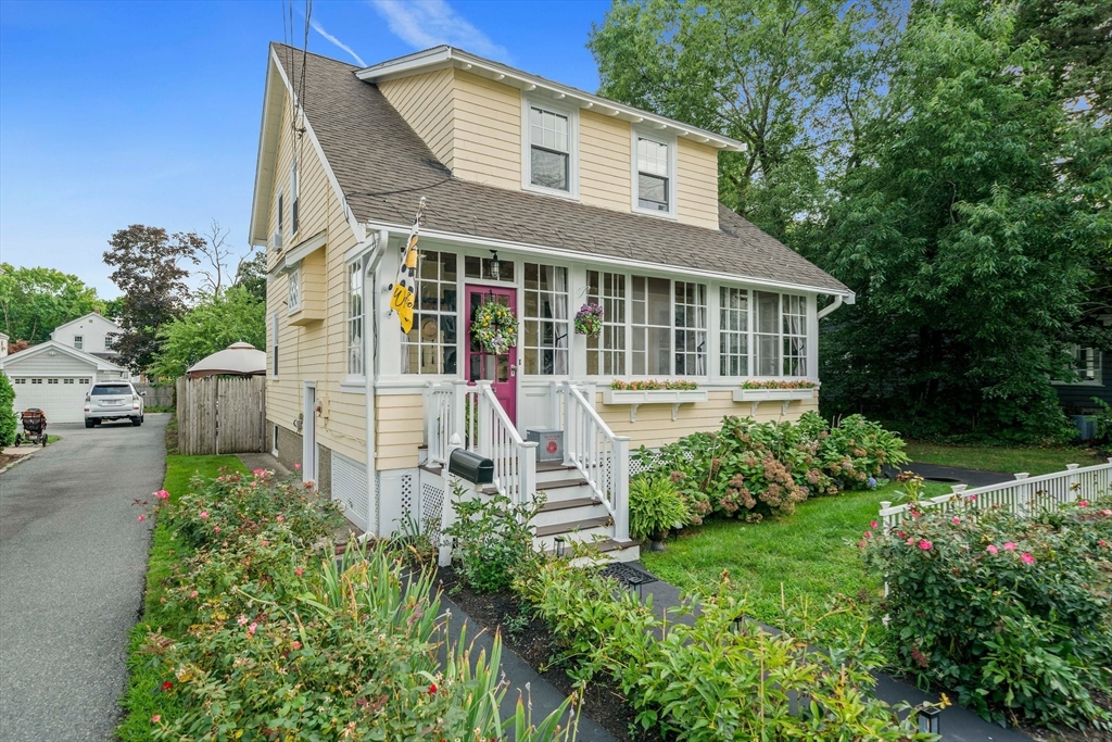 61 Houston Avenue