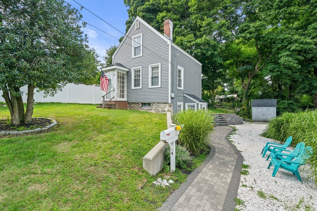 4 Ropewalk Court