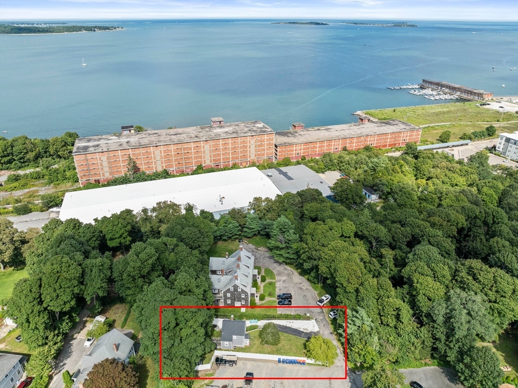 4 Ropewalk Court
