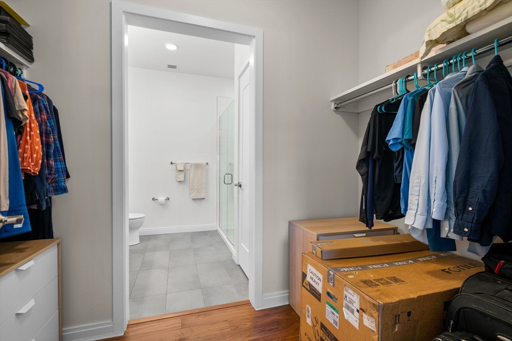 3531 Washington St # 321