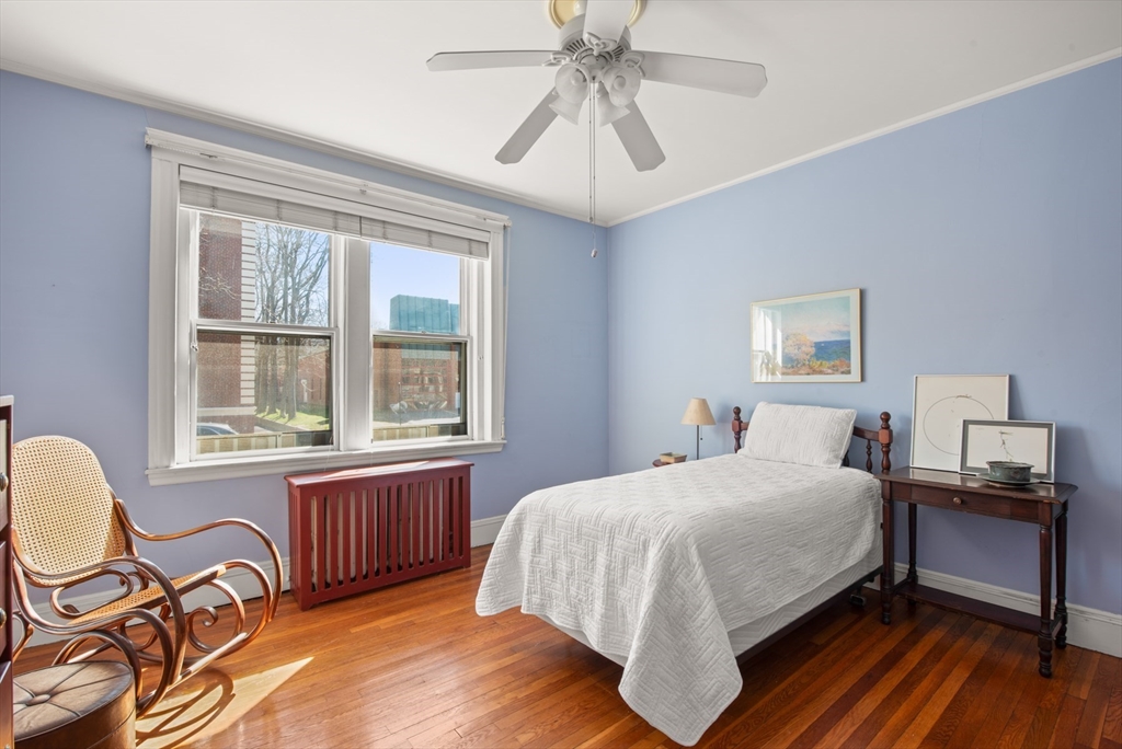 54 Babcock St # 2