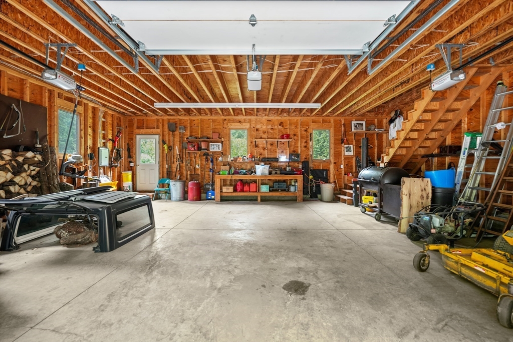 711 Blue Hill Ave