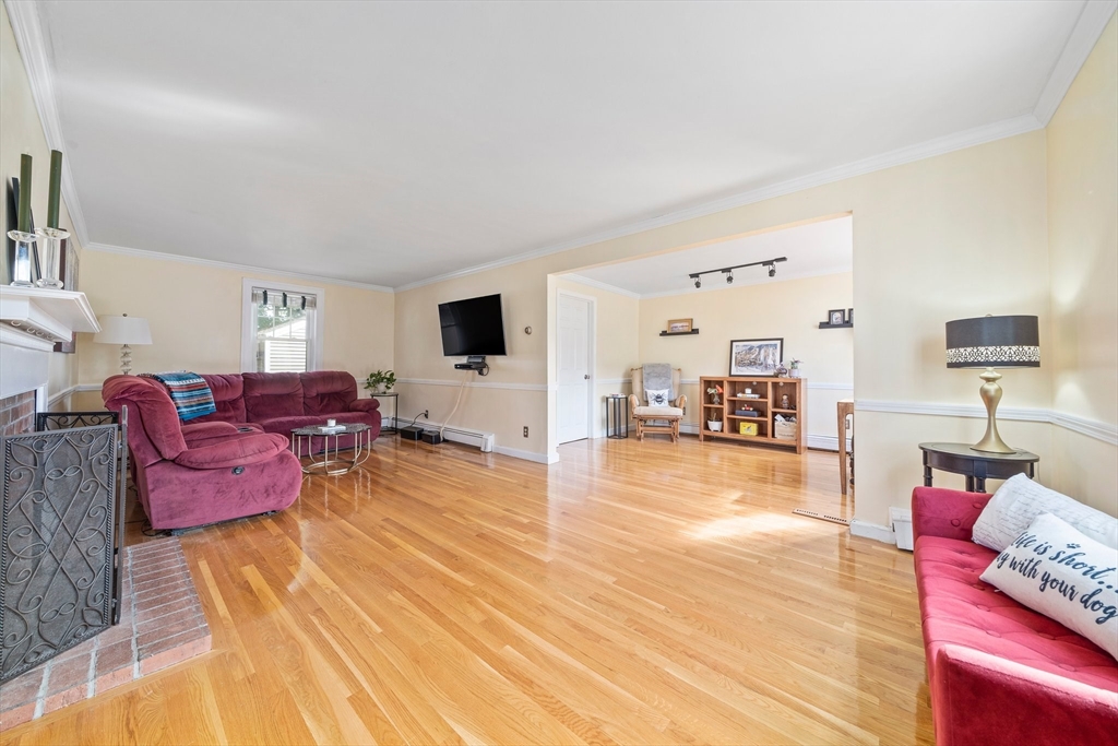 180 Samoset Avenue