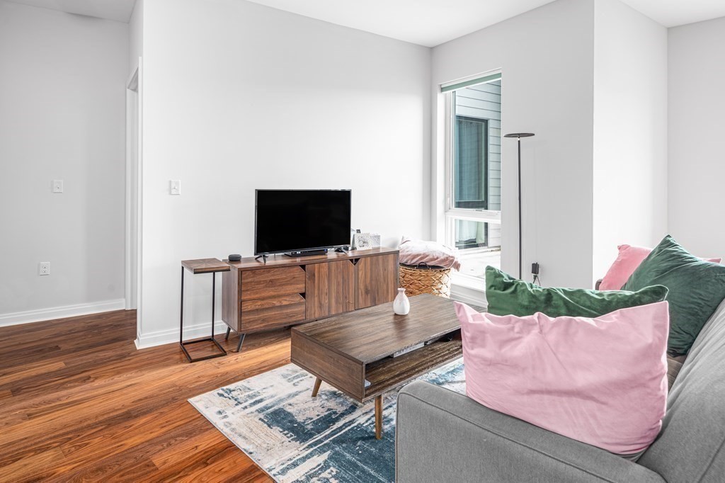 3531 Washington Street # 206