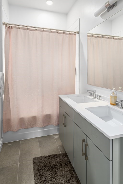 3531 Washington Street # 206