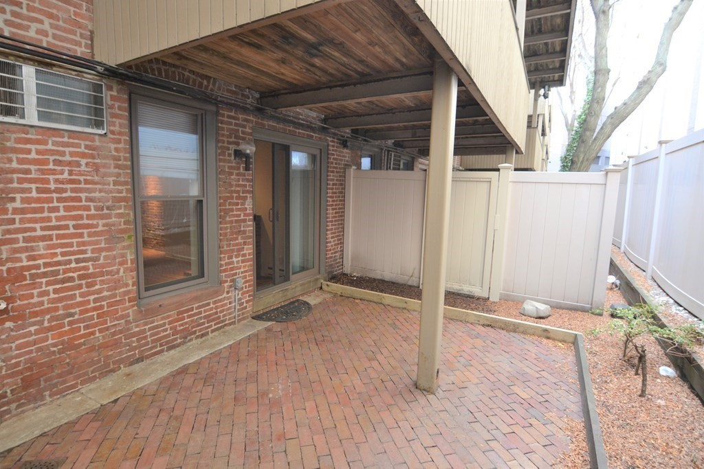 67 St. Germain # 2 Unit: 42-2