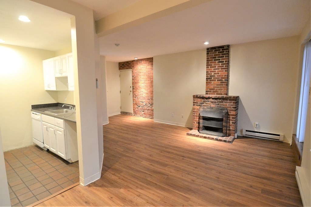 67 St. Germain # 2 Unit: 42-2