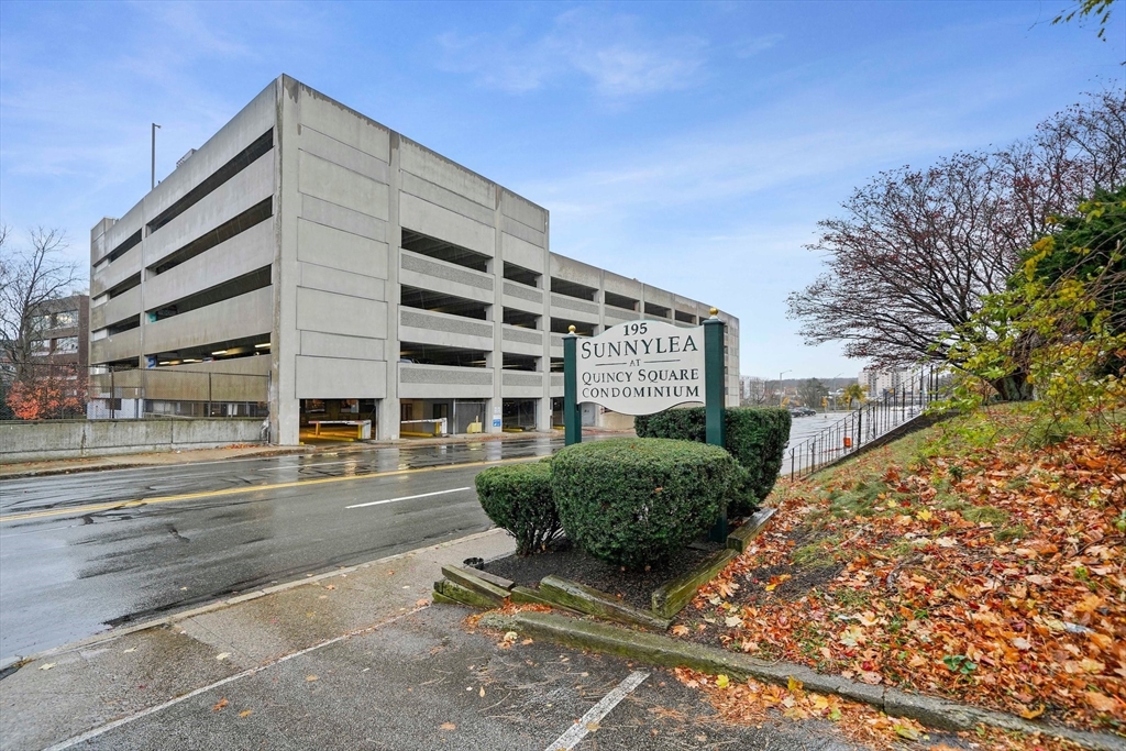 195 Thomas Burgin Pkwy # 501