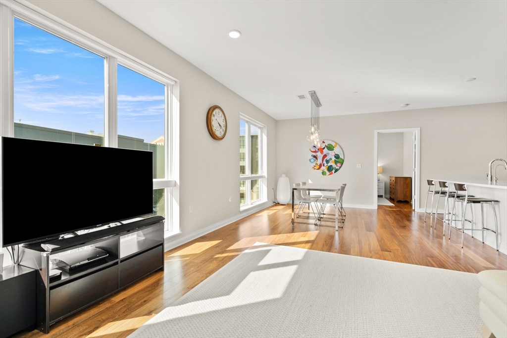 3531 Washington St # 326