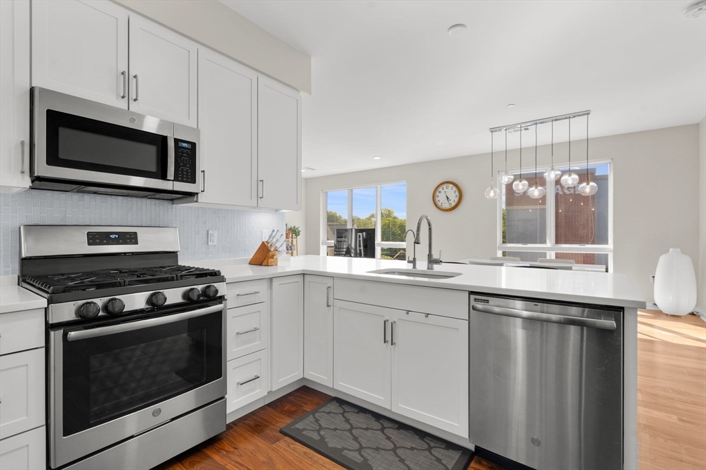 3531 Washington St # 326