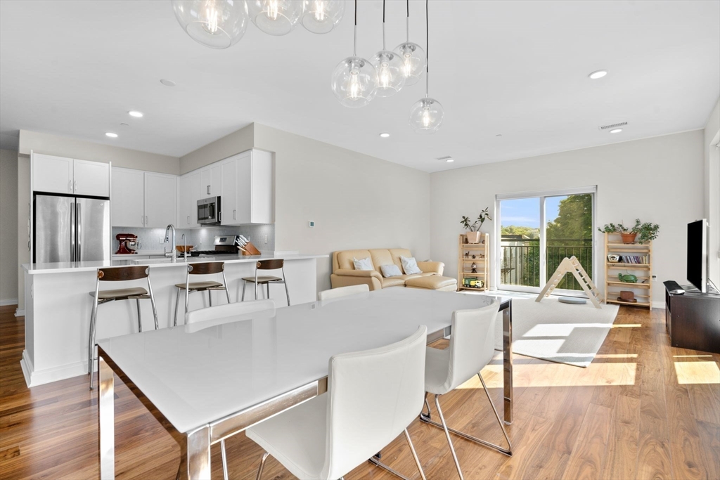 3531 Washington St # 326