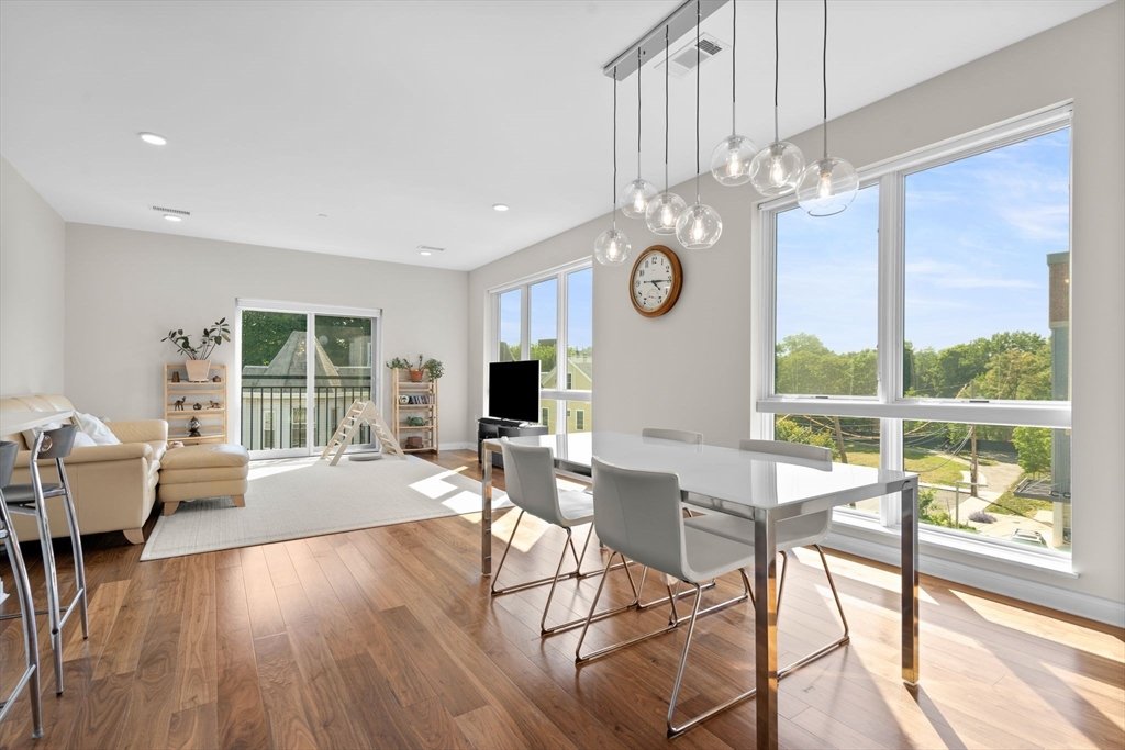 3531 Washington St # 326