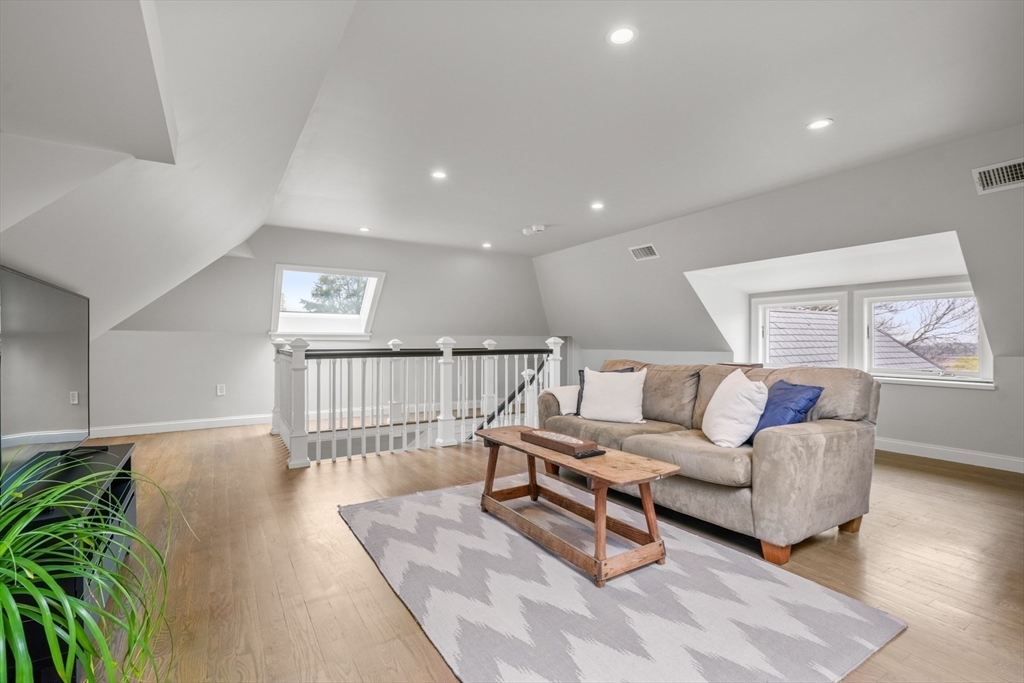 152 Adams Street