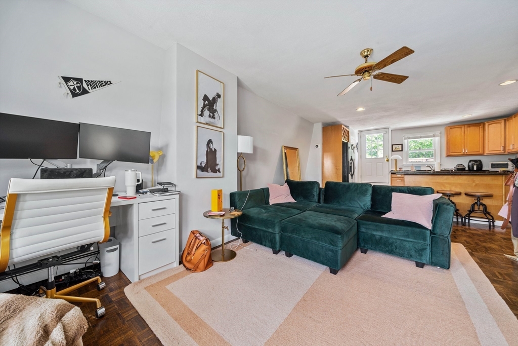 89 I Street # 3