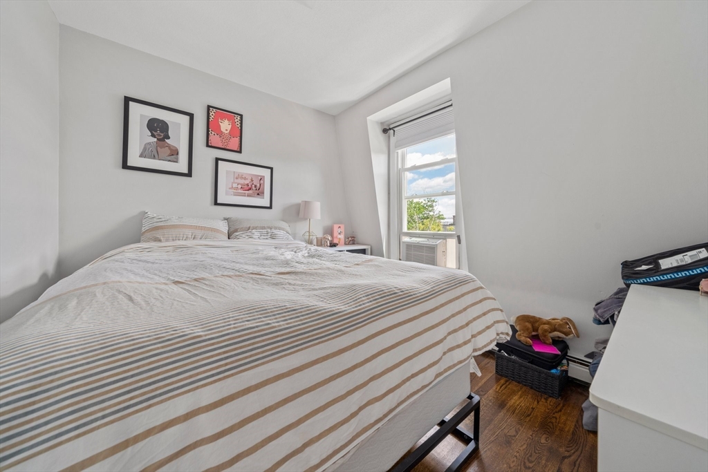 89 I Street # 3