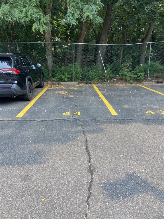 1409 Commonwealth Ave # 303