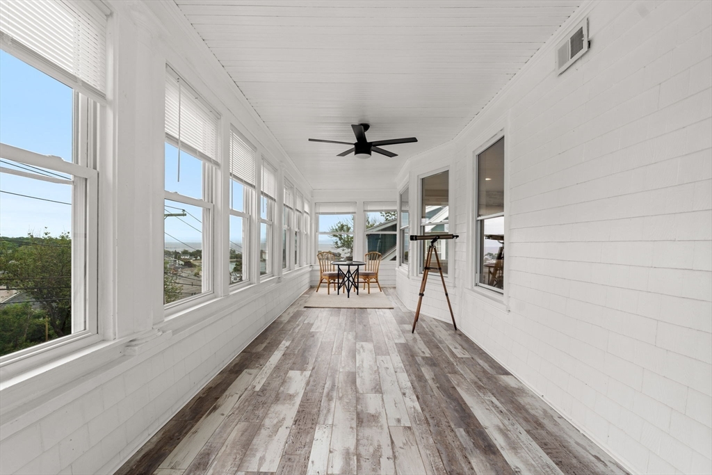 56 Greenwood Ave # 2