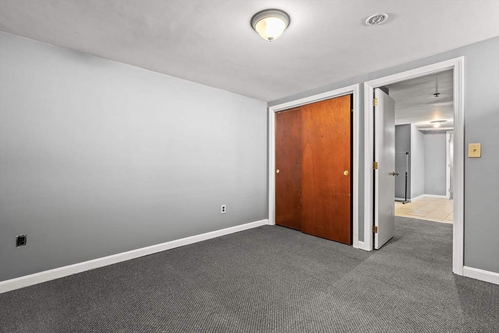 45 Moffat Road, Quincy