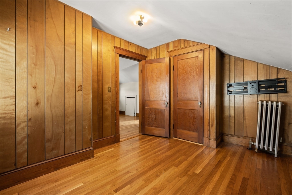 45 Moffat Road, Quincy