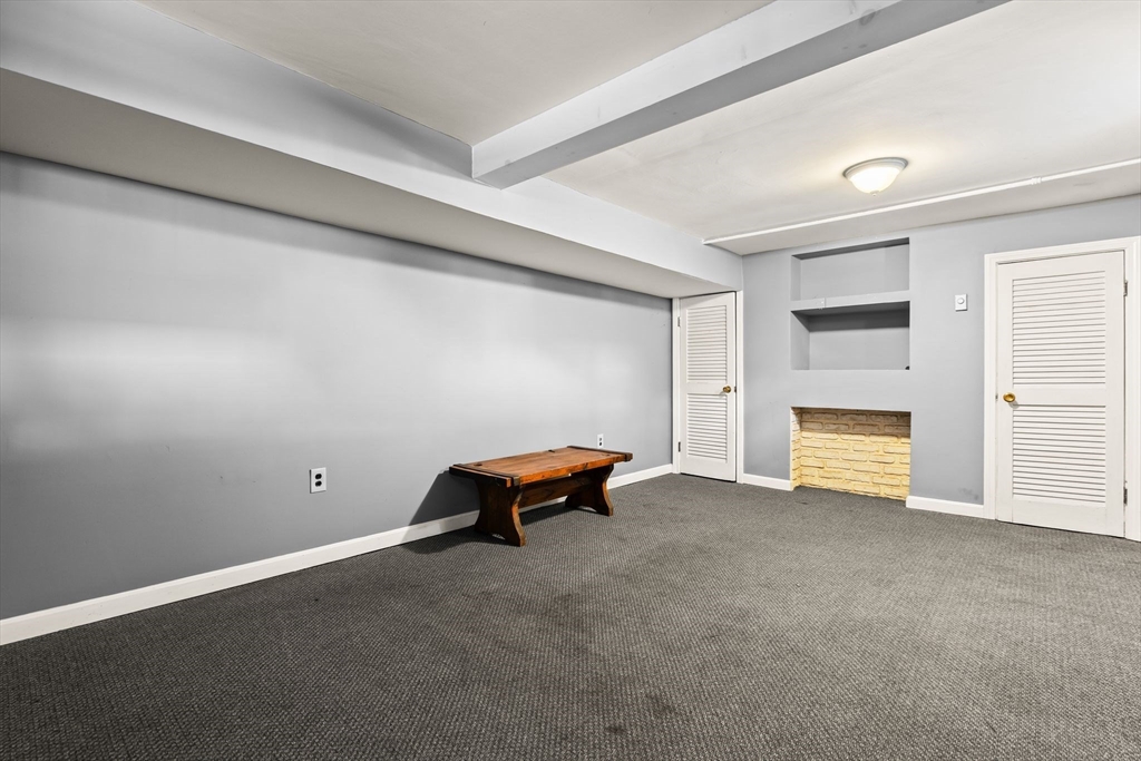 45 Moffat Road, Quincy