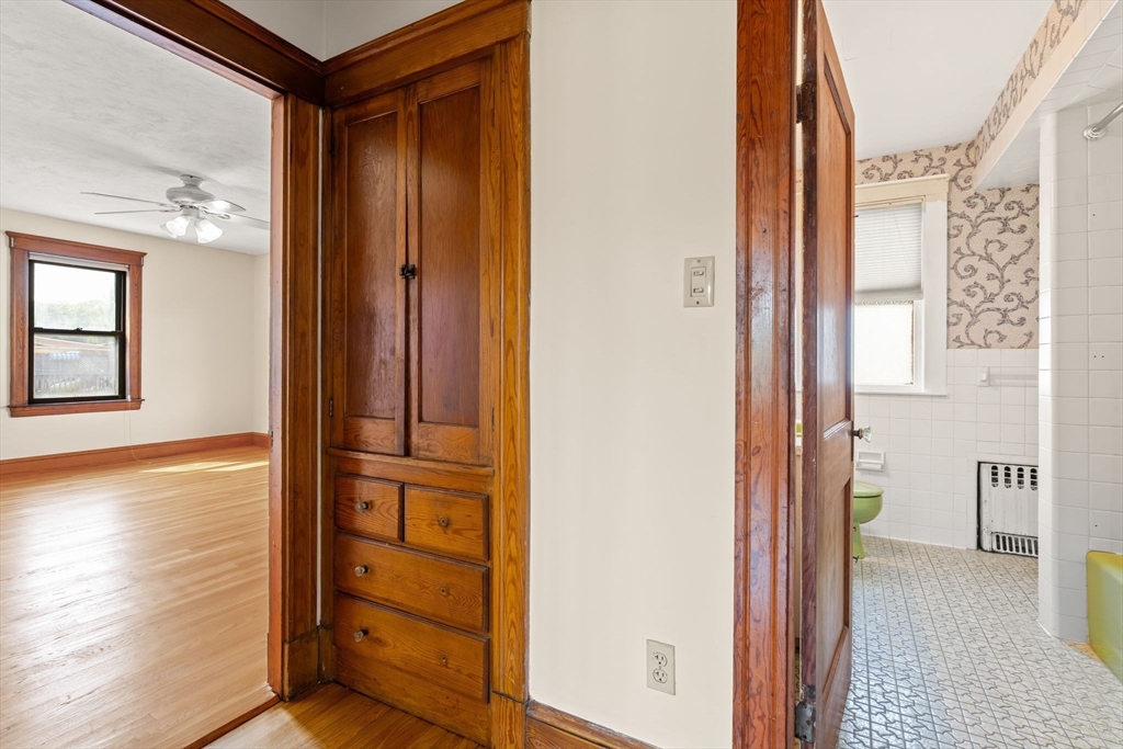 45 Moffat Road, Quincy