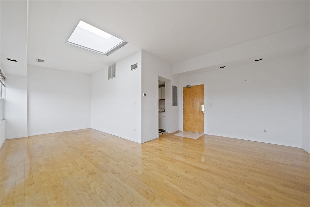 21 Linden St # 417