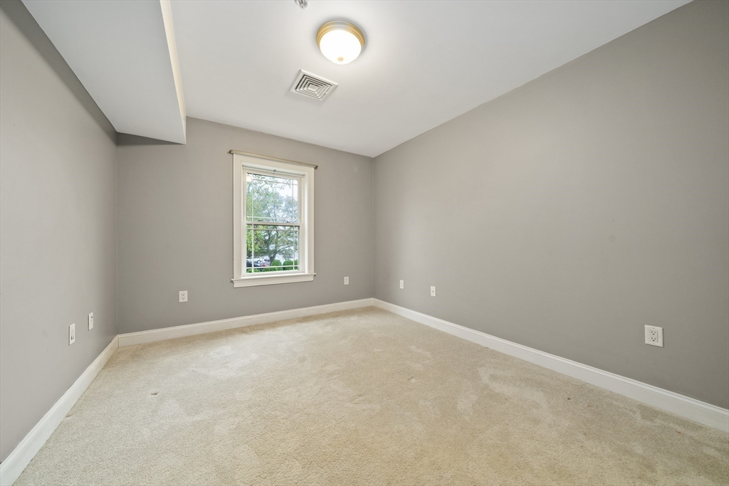 45 Hancock Street # 203, Quincy Unit: 203