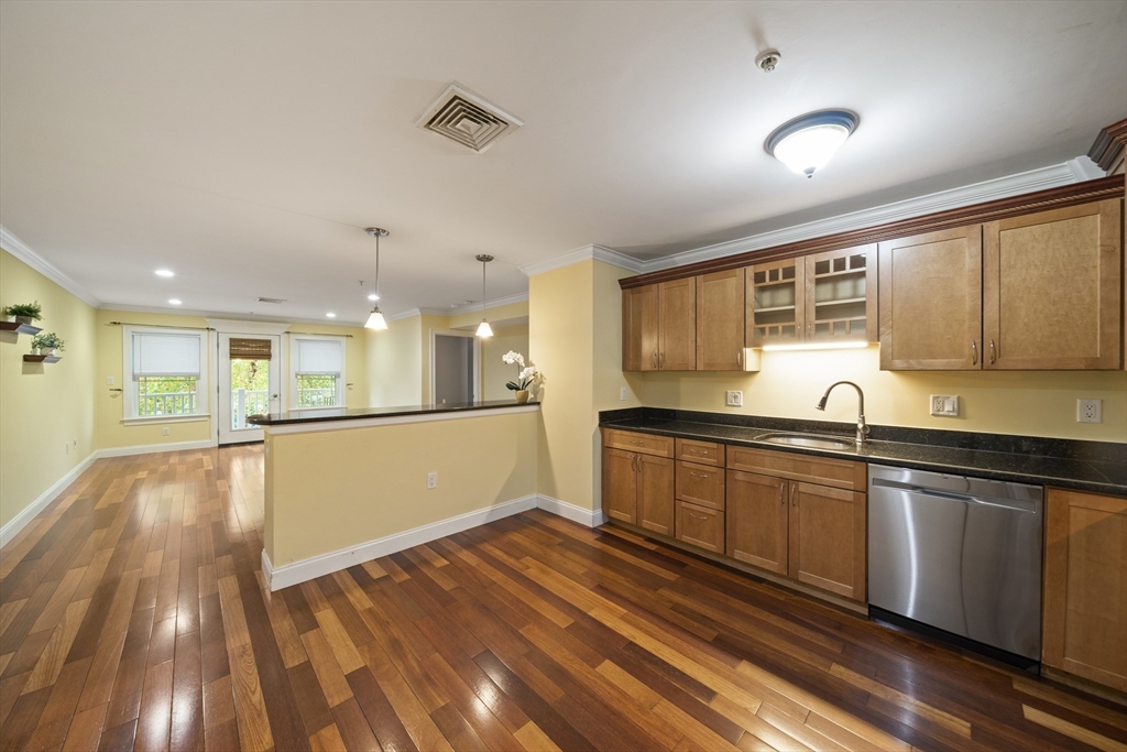 45 Hancock Street # 203, Quincy Unit: 203