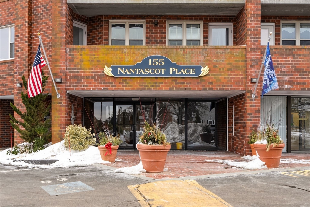 155 George Washington Blvd # 210