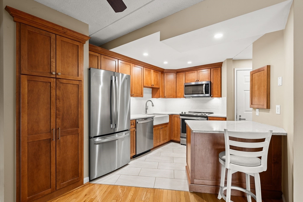 155 George Washington Blvd # 210