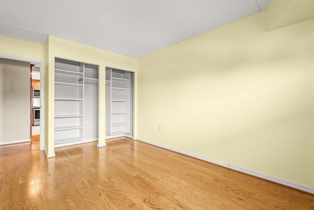 155 George Washington Blvd # 210