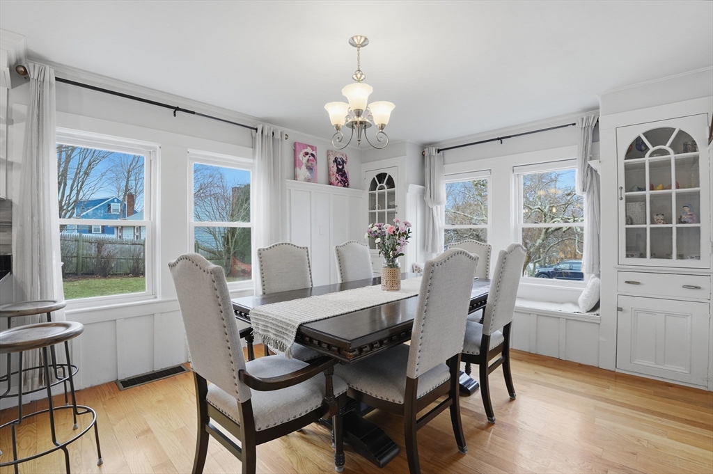11 Grand View