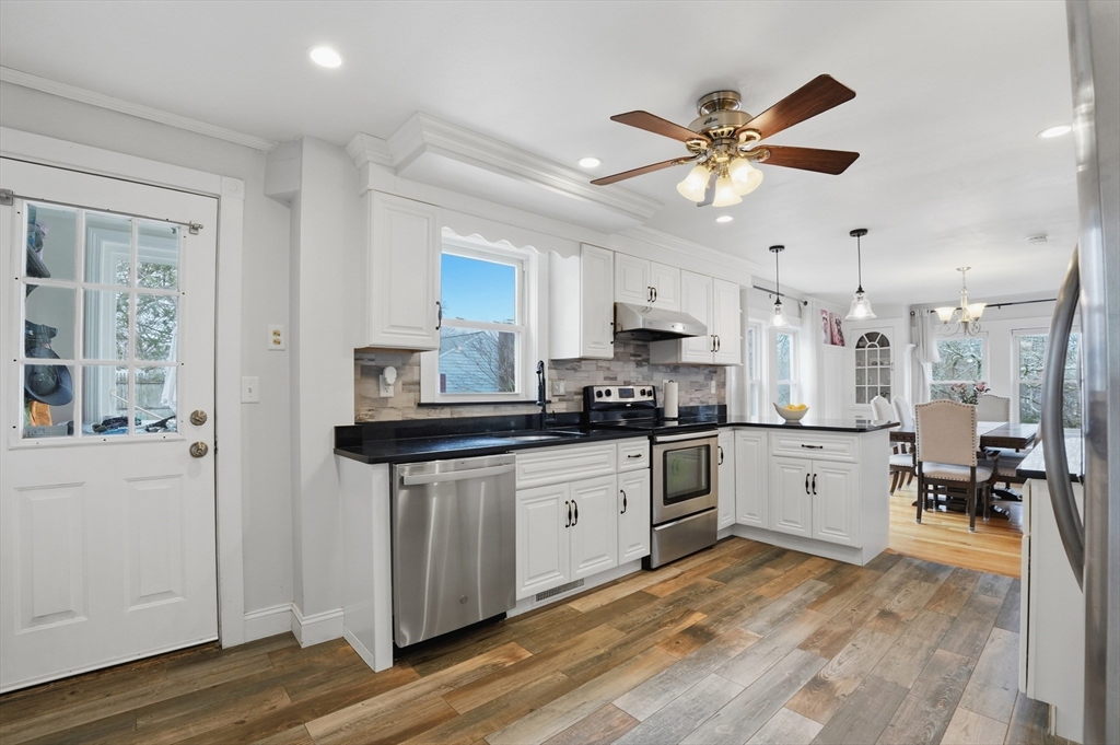11 Grand View
