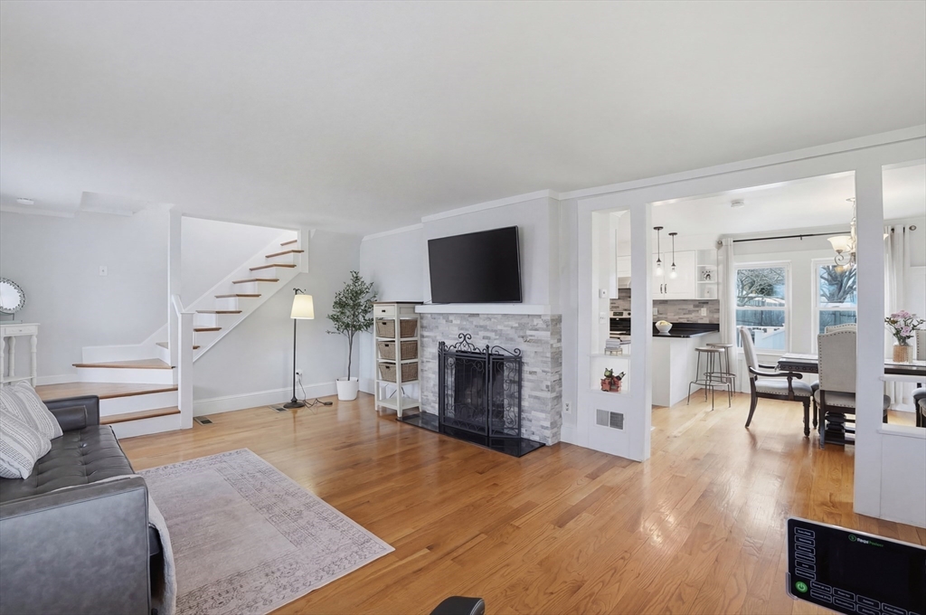 11 Grand View