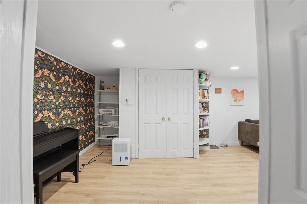 11 Grand View